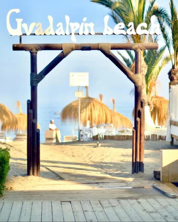Incredible Luxury Location In Puerto Banus Beach For Families Marbella España