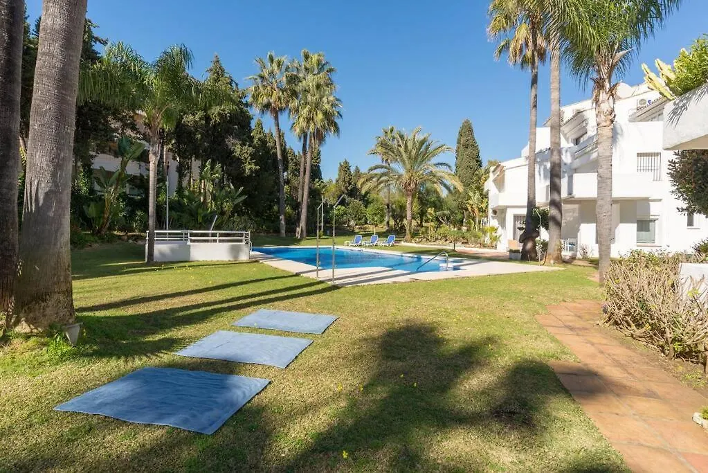 Apartment Incredible Luxury Location In Puerto Banus Beach For Families Marbella