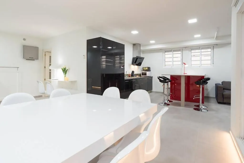 Incredible Luxury Location In Puerto Banus Beach For Families Marbella 0*,  Spain