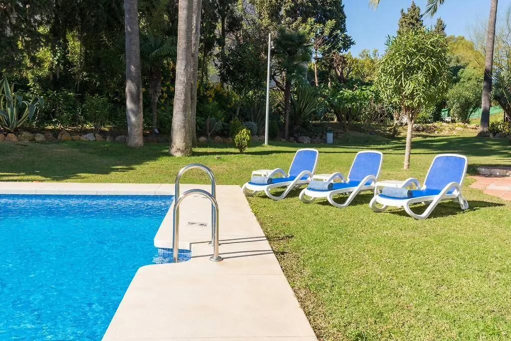 Incredible Luxury Location In Puerto Banus Beach For Families Marbella Apartment