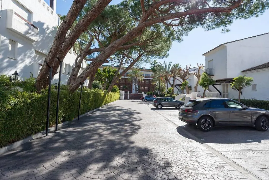 Apartment Incredible Luxury Location In Puerto Banus Beach For Families Marbella