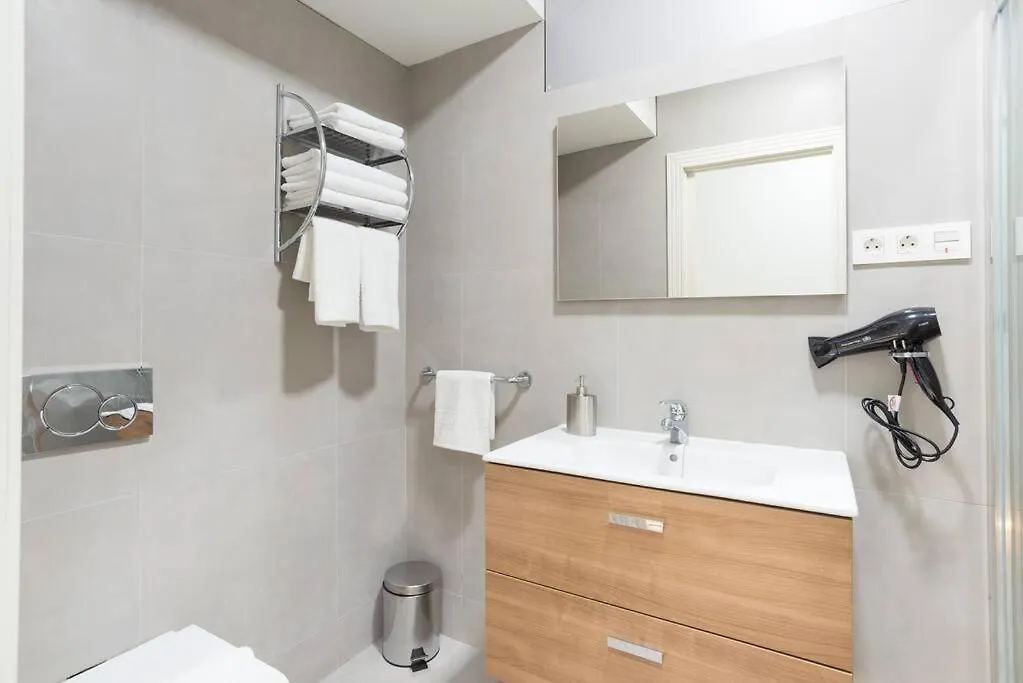 Incredible Luxury Location In Puerto Banus Beach For Families Marbella Apartment