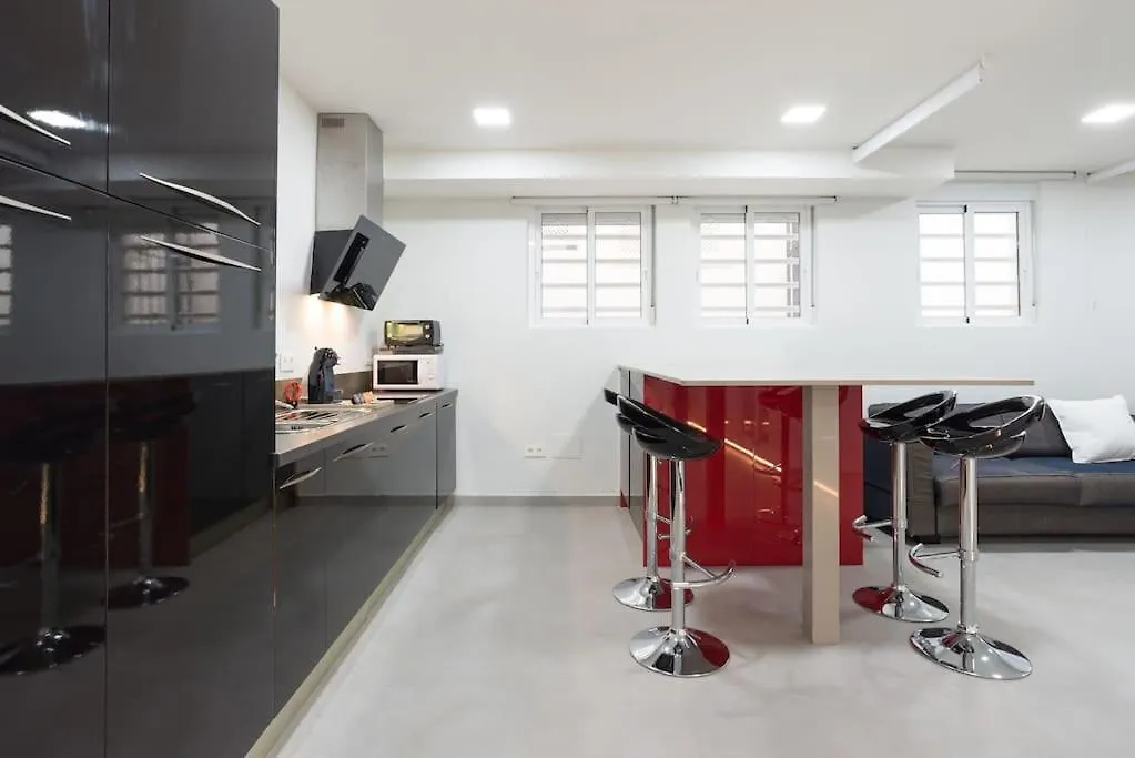 Incredible Luxury Location In Puerto Banus Beach For Families Marbella Spain