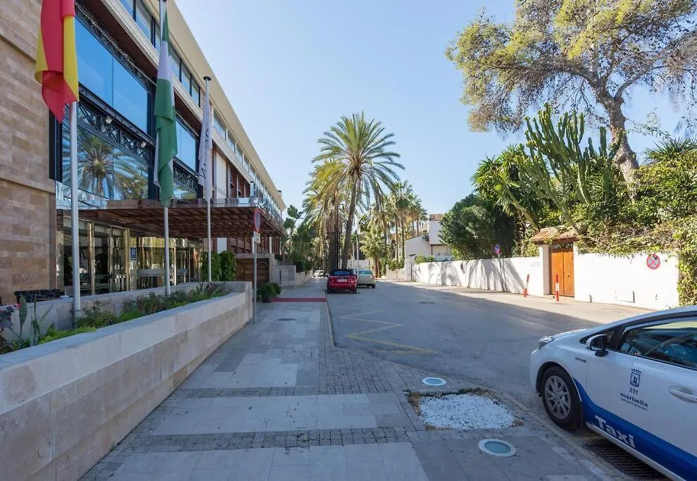 Apartment Incredible Luxury Location In Puerto Banus Beach For Families Marbella Spain