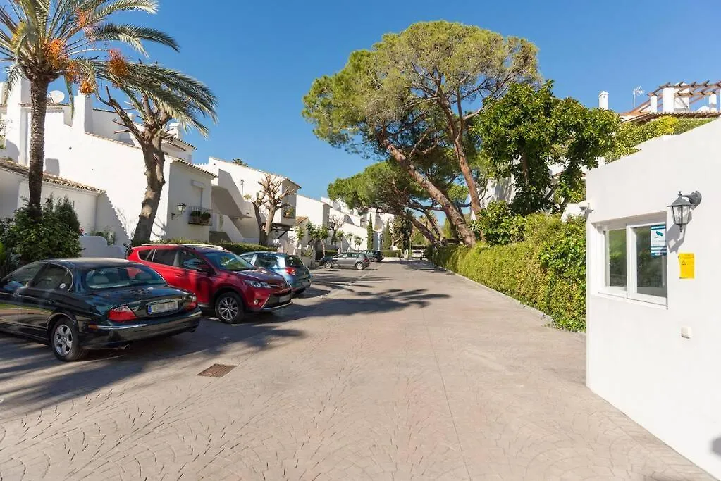 Apartment Incredible Luxury Location In Puerto Banus Beach For Families Marbella