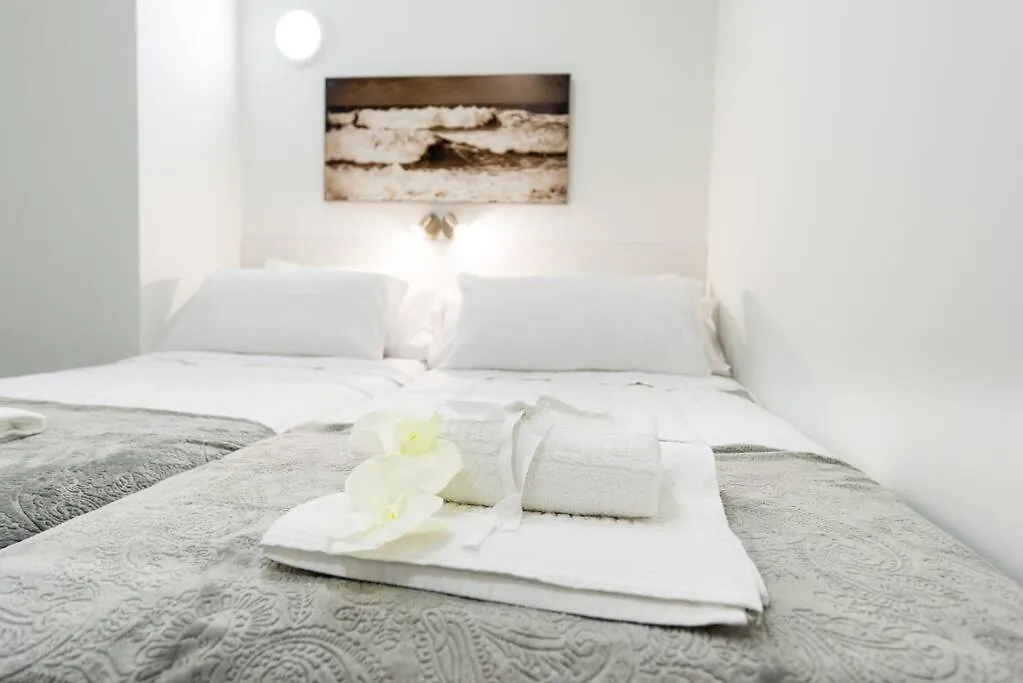 Incredible Luxury Location In Puerto Banus Beach For Families Marbella 0*,