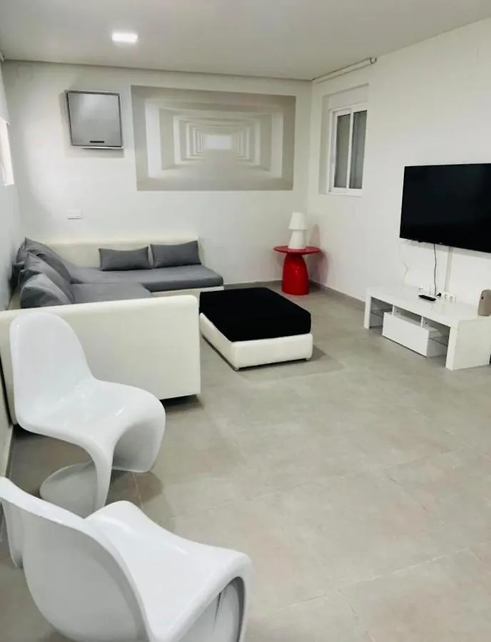 Incredible Luxury Location In Puerto Banus Beach For Families Marbella Apartment